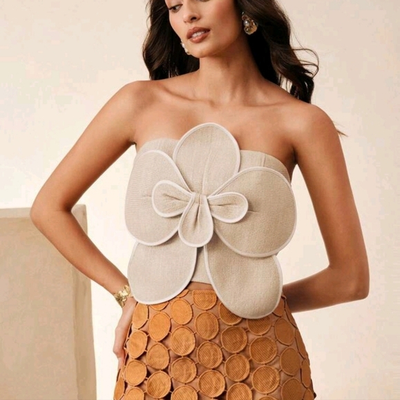 Women's 3D Woven Floral Decor Tube Top, Suitable For Summer, Festival, Casual - Picture 2 of 4